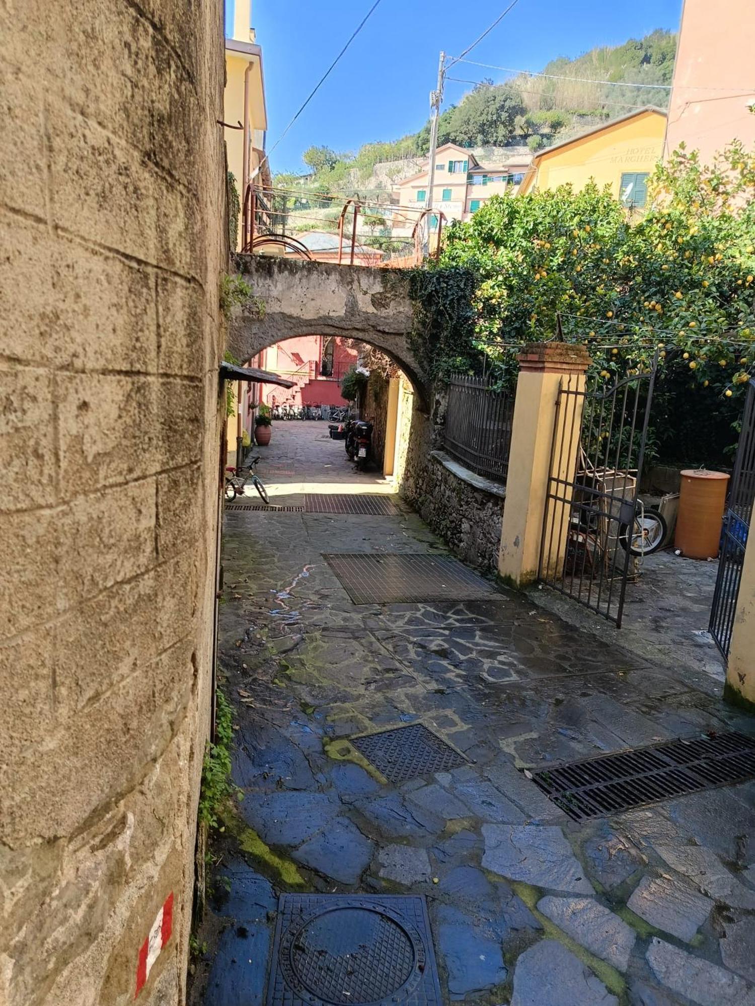 Chez Diego With Ac And Garden Monterosso al Mare Exteriör bild