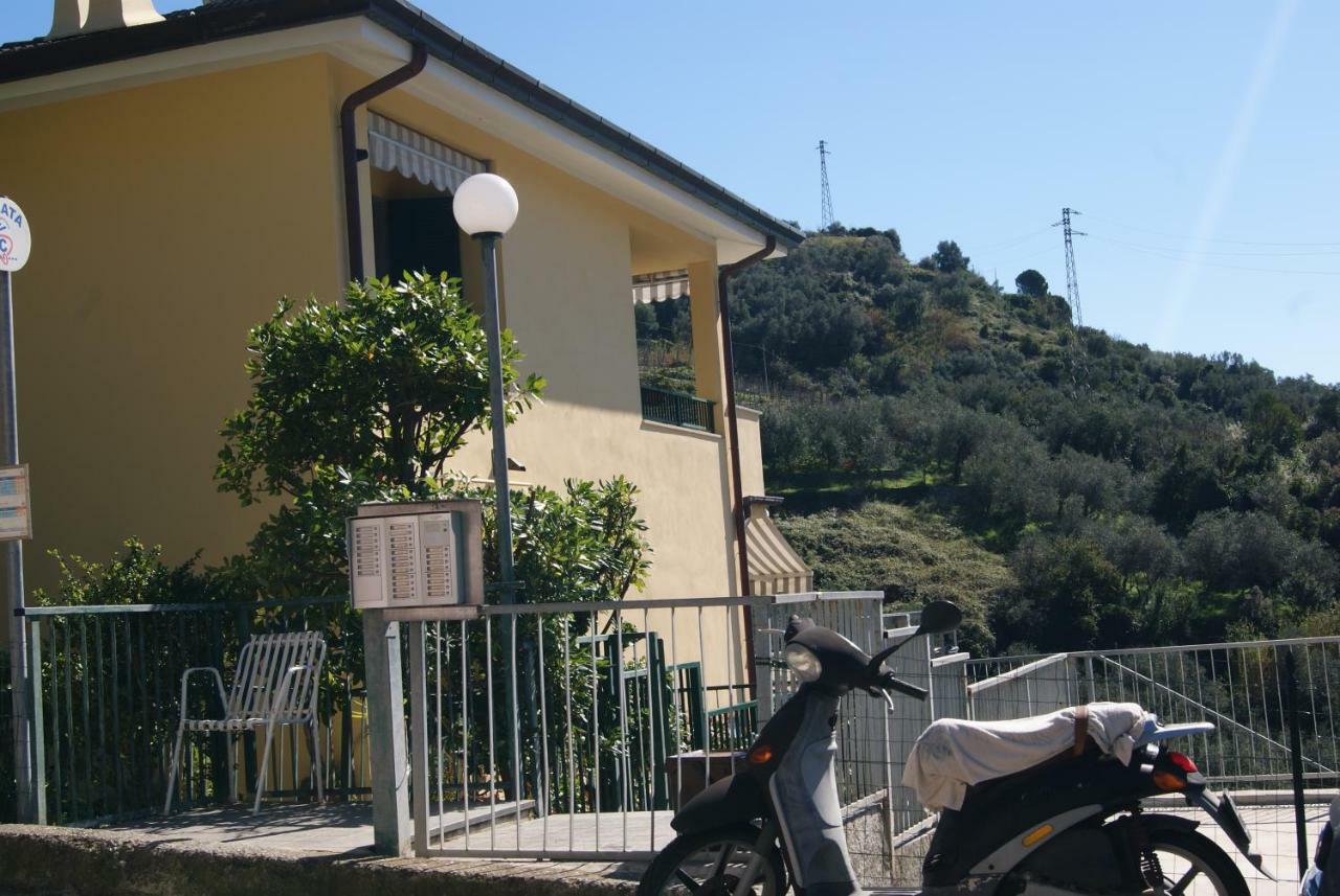 Chez Diego With Ac And Garden Monterosso al Mare Exteriör bild